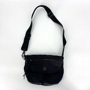 lululemon athletica Festival Crossbody Black Nylon Bag OS